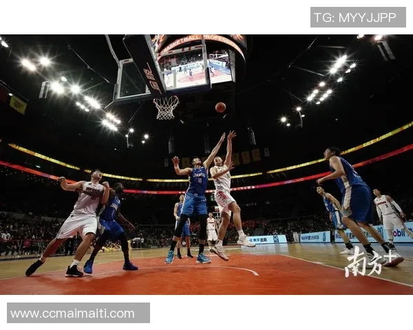 南京篮球队以80分稳居冠军赛积分榜首位争夺冠军的激烈竞争持续升温